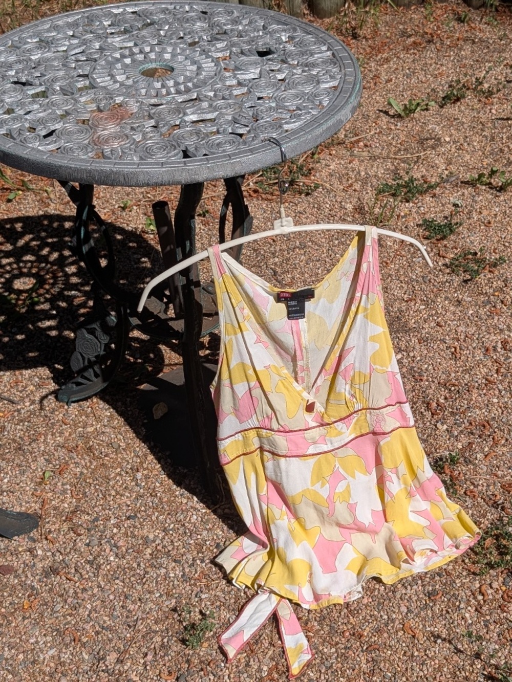 Gorgeous, Y2K, Surfer Girl Chic Floral Tank by DIESEL - Picture 4 of 11